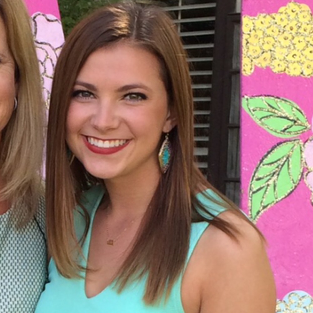 Meet your Posher, Caroline